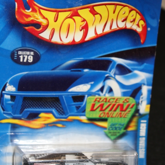 2002 Hot Wheels HWC/RLC #179 Mustang Mach 1 RTW Card Bermudez - Picture 2 of 4